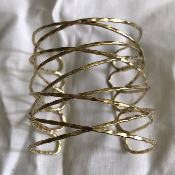 Jewelry - 🔥Fun and funky dress up or down bracelet